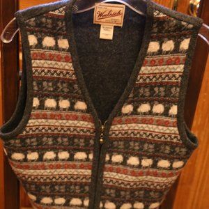 Vintage WOOLRICH WOOL Zipped Front Vest, Patterned Stripes w/ Sheep